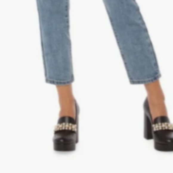Adele Throwback Platform Pump - Picture 7 of 7